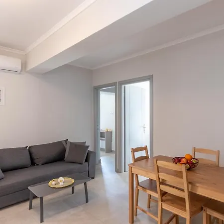 Elite & Maisonettes Apartment *