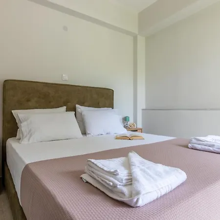 Elite & Maisonettes Apartment *