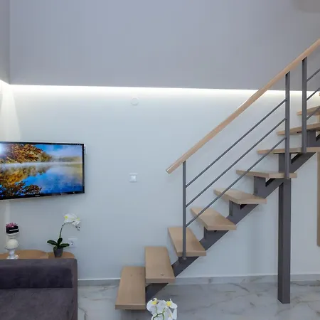 Elite & Maisonettes * Lefkada City