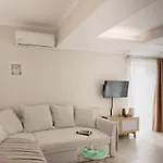 Elite & Maisonettes Appartamento Lefkáda